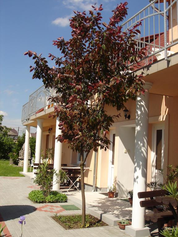 Villa Monika Keszthely Luaran gambar