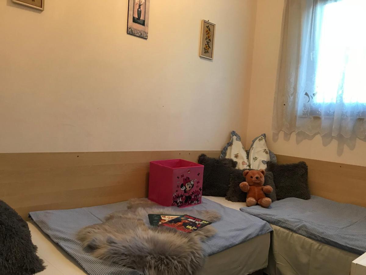 Villa Monika Keszthely Luaran gambar