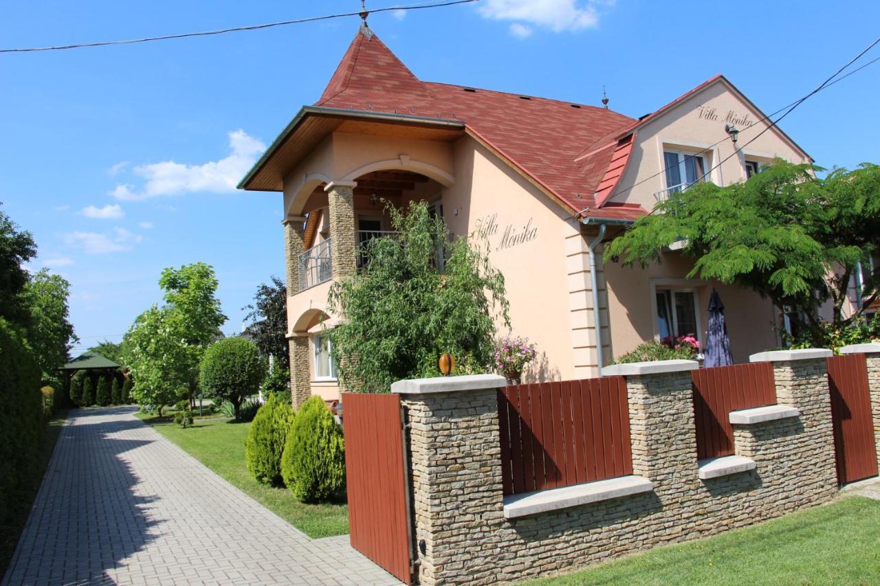 Villa Monika Keszthely Luaran gambar